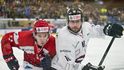 Mark Pysyk ze Sparty v utkání Spengler Cupu proti Helsinkám