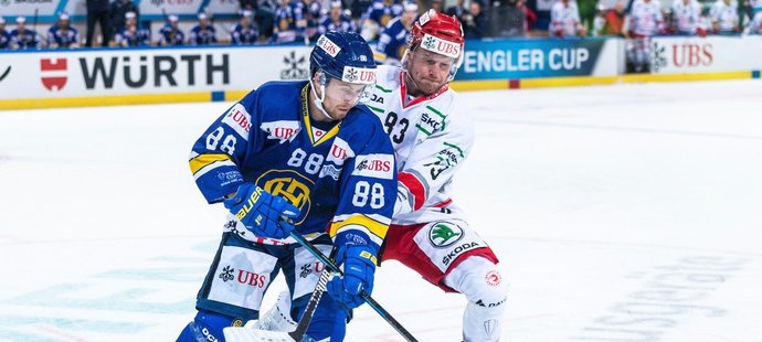 Hokejisté Třince prohráli na Spenglerově poháru s Davosem 1:3 a končí ve čtvrtfinále