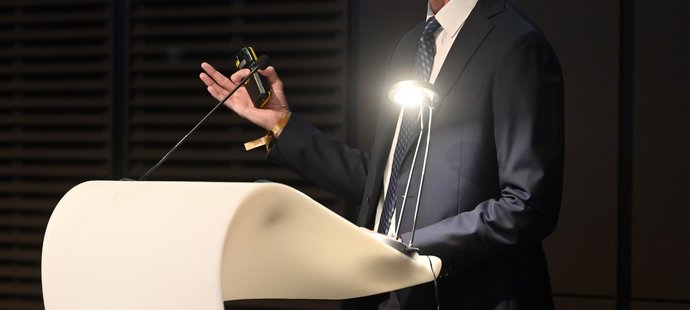 Legendární brankář Dominik Hašek už není tváří Smarty