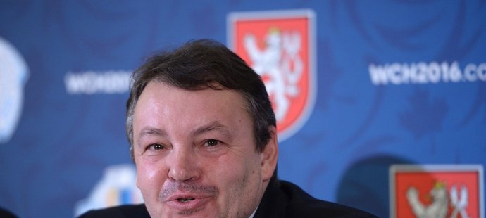 Tomáš Král dál povede český hokej
