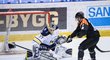 Tradiční švédský klub HV71 nezvládl bitvu o udržení a spadl o soutěž níž