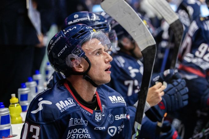 Vrána se zranil: Nechci řešit výmysly, že jsem se chtěl sbalit a odjet. Linköping miluju Vrána se zranil: Nechci řešit výmysly, že jsem se chtěl sbalit a odjet. Linköping miluju