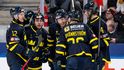 Radost švédských hokejistů po brance do sítě Česka