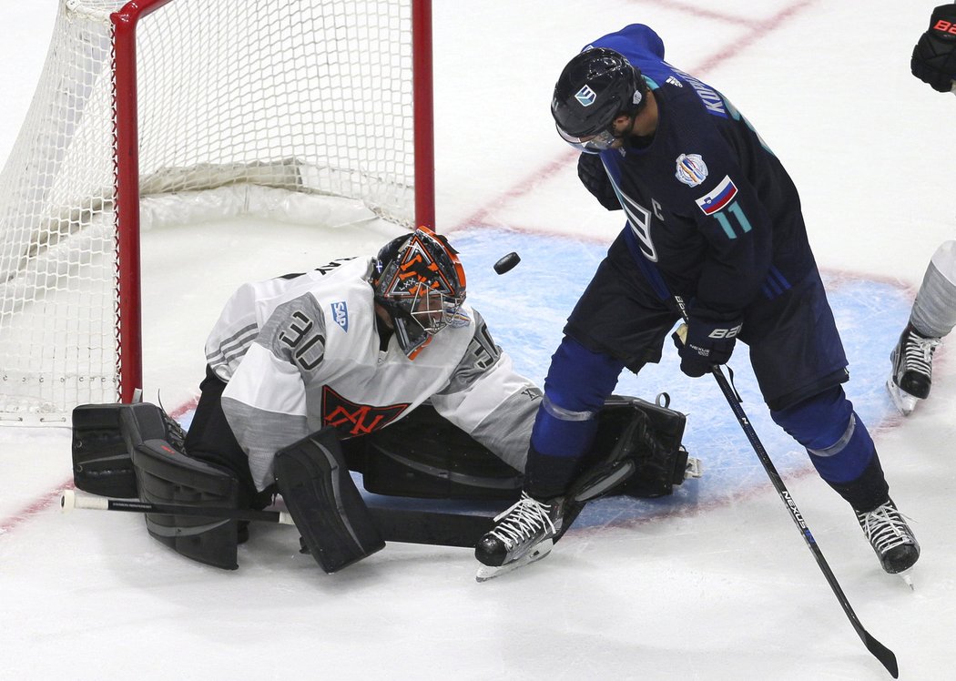 Anže Kopitar ani žádný z jeho spoluhráčů na vítěze Stanley Cupu Matta Murrayho v brance Výběru Severní Ameriky recept nenašel