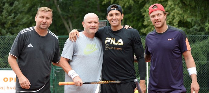 Horst Siegl s Ivanem Haškem svedli tenisovou bitvu s Michalem Hrdličkou a Davidem Pastrňákem