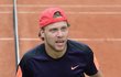 David Pastrňák si po konci NHL zašel zahrát v Praze tenis David Pastrňák si po konci NHL zašel zahrát v Praze tenis