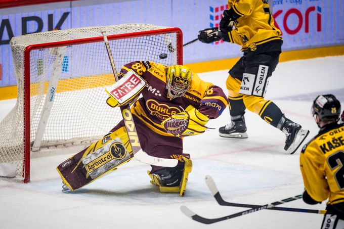 ONLINE: Jihlava - Litvínov 1:3. Zdramatizuje se baráž? Koblasa zvyšuje vedení Vervy ONLINE: Jihlava - Litvínov 1:3. Zdramatizuje se baráž? Koblasa zvyšuje vedení Vervy