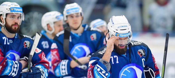 Plzeň se nadále trápí na venkovních kluzištích, kde prohrála už sedm utkání v řadě