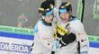 Josh Kestner a Pavel Kousal se radují z třetího sparťanského gólu na ledě Mladé Boleslavi