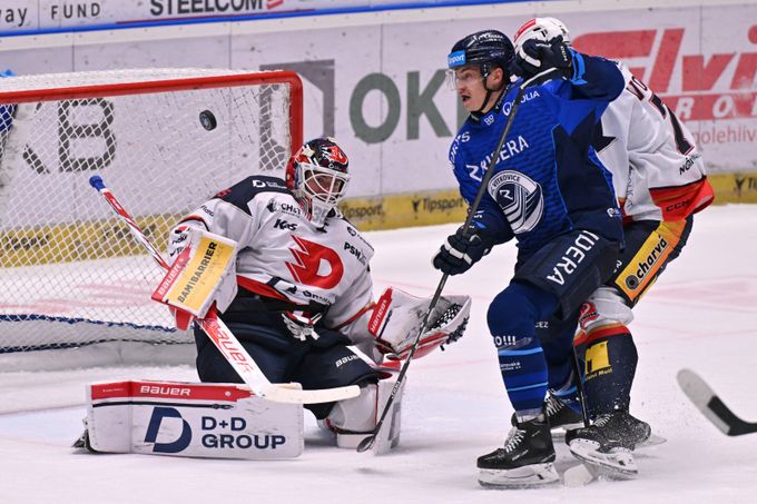 ONLINE: Třinecká jízda pokračuje. Liberec ničí Karlovy Vary. Vítkovice - Pardubice 2:3 ONLINE: Třinecká jízda pokračuje. Liberec ničí Karlovy Vary. Vítkovice - Pardubice 2:3