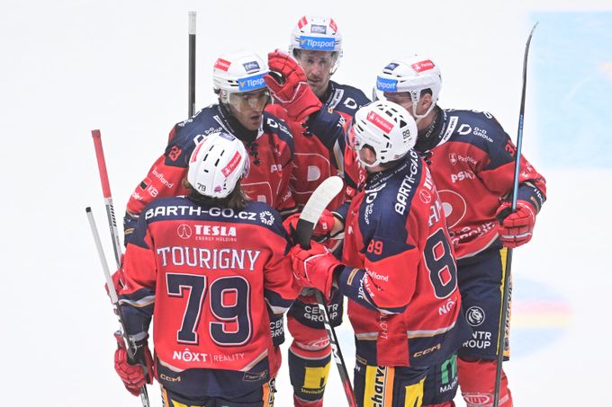 ONLINE: Bordeaux - Pardubice. Dynamo vyzve francouzský tým. Kvůli dešti hrozí přerušení ONLINE: Bordeaux - Pardubice. Dynamo vyzve francouzský tým. Kvůli dešti hrozí přerušení