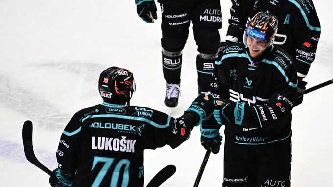 ONLINE: Vítkovice proti Liberci srovnaly, trefil se Bernovský. Karlovy Vary - Kometa 1:0 ONLINE: Vítkovice proti Liberci srovnaly, trefil se Bernovský. Karlovy Vary - Kometa 1:0