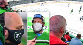 Hokejový restart v Boleslavi: diváci v rouškách, zákaz stání i občerstvení