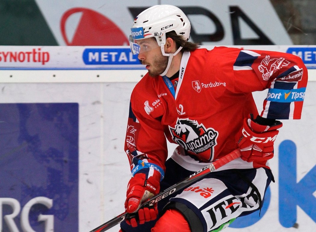Daniil Miromanov hrál za Pardubice, teď je blízko angažmá v NHL