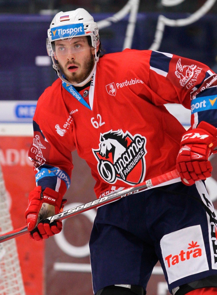 Daniil Miromanov hrál za Pardubice, teď je blízko angažmá v NHL