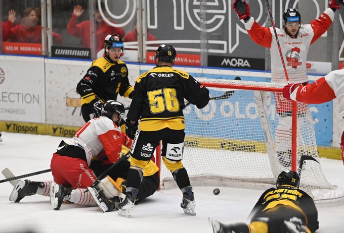 Hlava po prohře na Hané: Nechci být sprostý… Musíme věřit v zázrak. Kouč Petr bod bere Hlava po prohře na Hané: Nechci být sprostý… Musíme věřit v zázrak. Kouč Petr bod bere