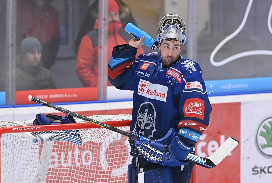 Brankář Landon Bow naskočil proti Olomouci v dresu Kladna už za rozhodnutého stavu