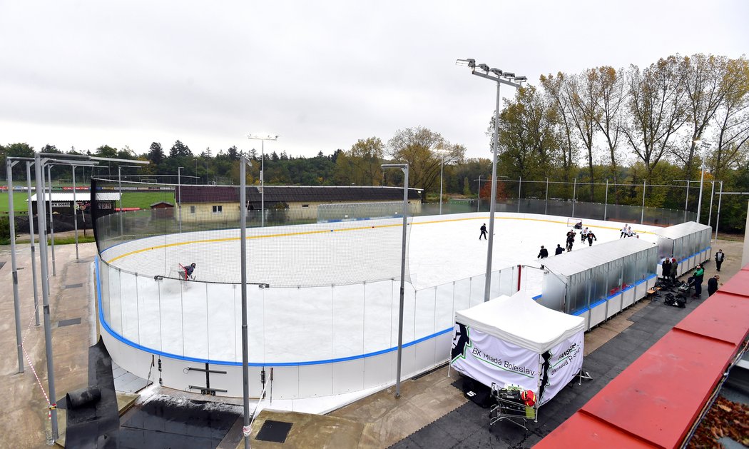 Trénink Sparty na otevřeném zimáku v Dobříši