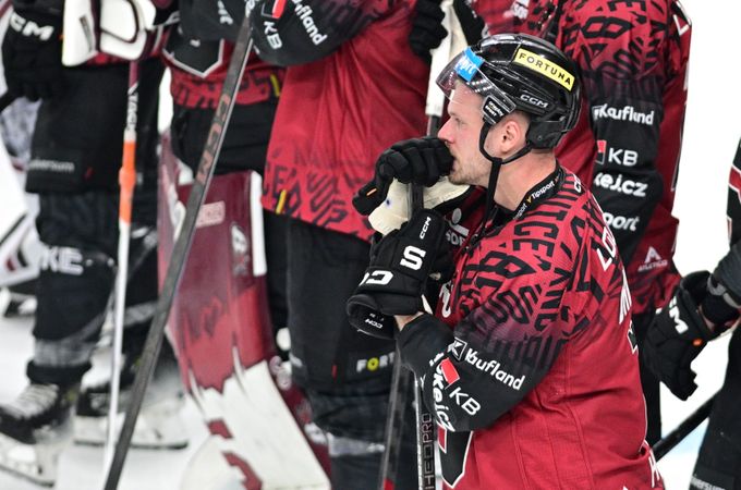 Chlapík: Před tolika lidmi bychom doma měli předvést jiný výkon. Jsem z toho až nešťastný Chlapík: Před tolika lidmi bychom doma měli předvést jiný výkon. Jsem z toho až nešťastný
