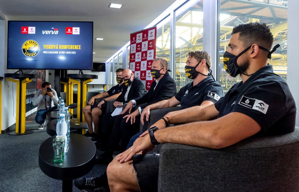 Třikrát z posledních čtyř sezon Litvínov chyběl v play off. Jak to bude nyní?