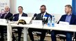 Zleva Michal Vondrka, Petr Dědek, Libor Zbořil a Robert Spálenka na tiskové konferenci České asociace hokejistů