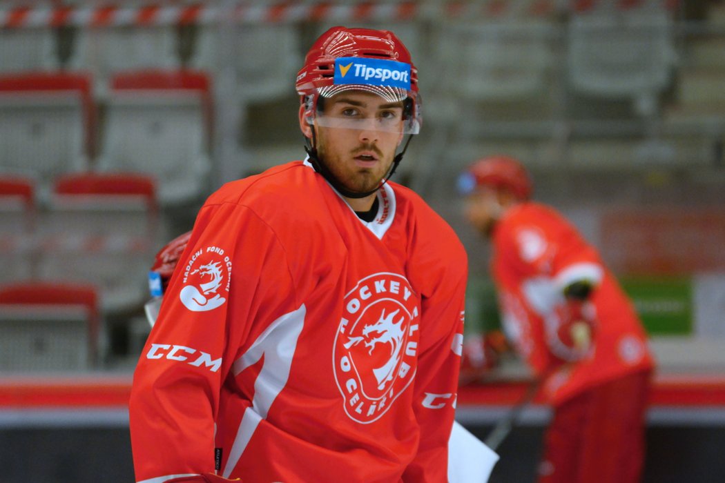 Filip Zadina se domluvil s třineckými Oceláři