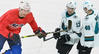 Kapitán USA o Praze i Jágrovi: Ať se vrátí do NHL. Hertl? Štěstí, že nehraje