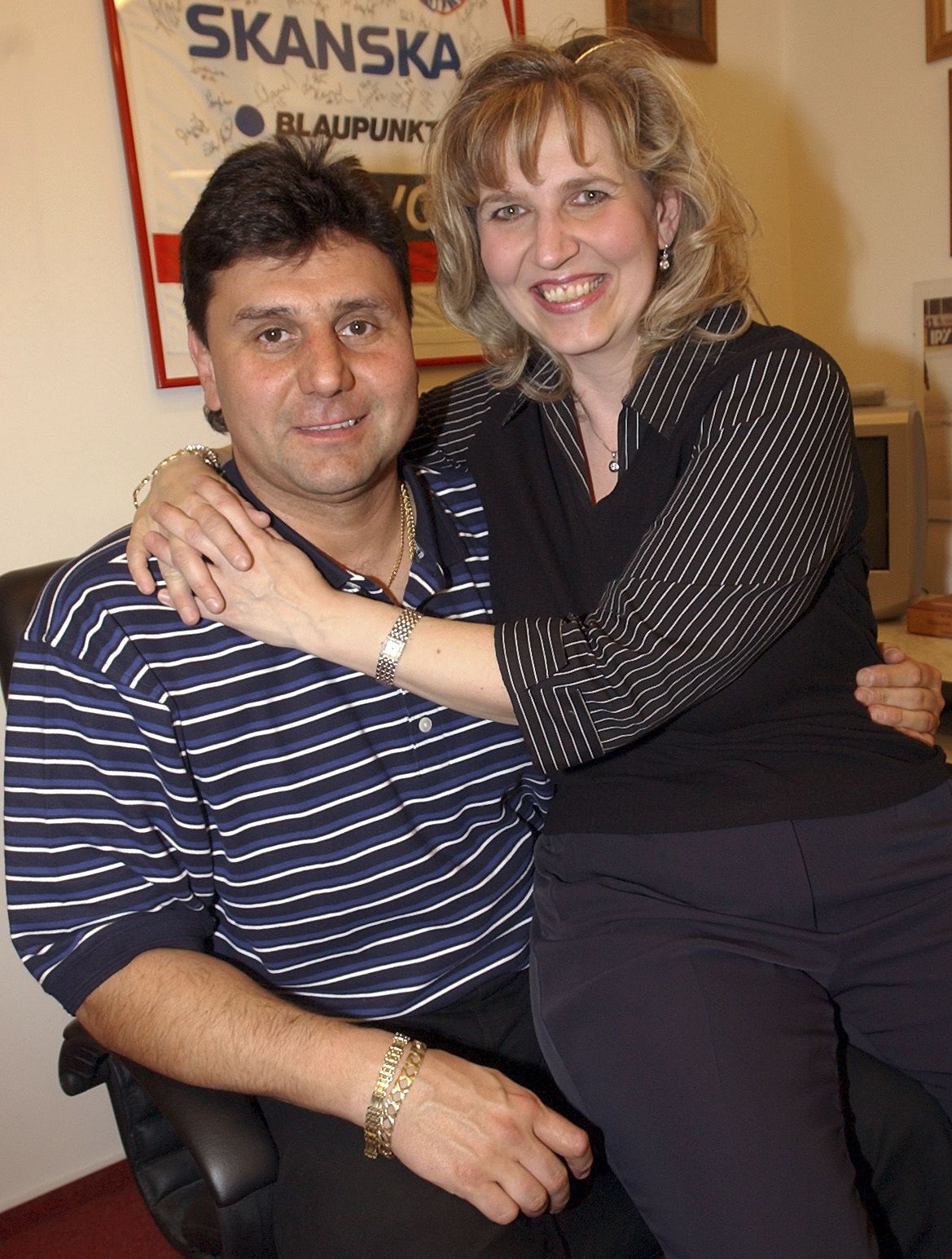 Vladimír Růžička s manželkou Evou ve svém vyhlášeném slávistickém &#34;kamrlíku&#34;