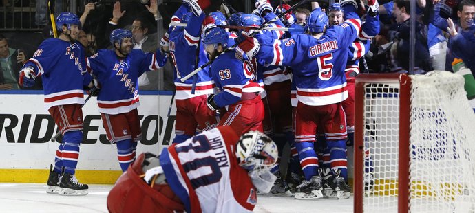 Hokejisté Washingtonu prohráli poslední sedmý zápas s Rangers