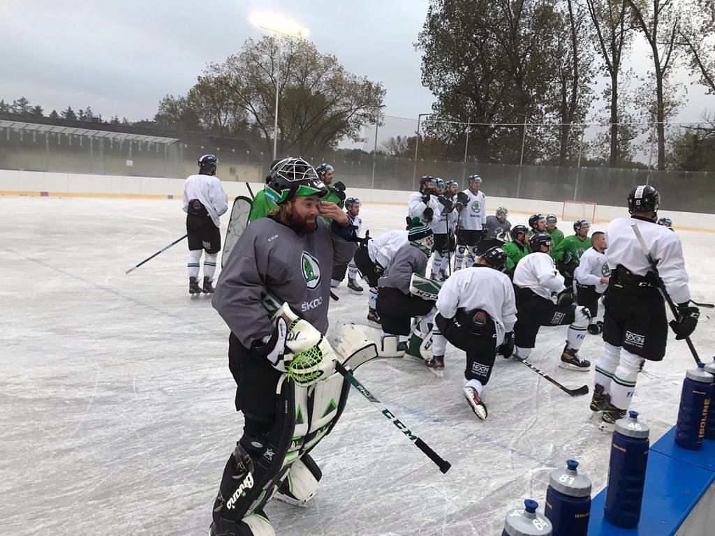 Mladá Boleslav je jedním z extraligových týmů, které si pronajaly venkovní plochu v Dobříši