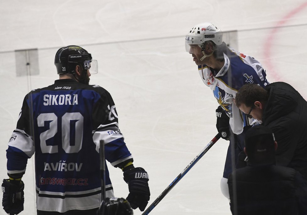 Havířovský útočník Marek Sikora se po ostrém zákroku Jaromíru Jágrovi ihned omluvil