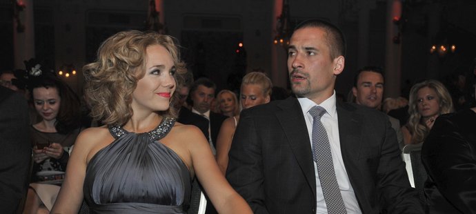Tomáš Plekanec s manželkou Lucií Vondráčkovou