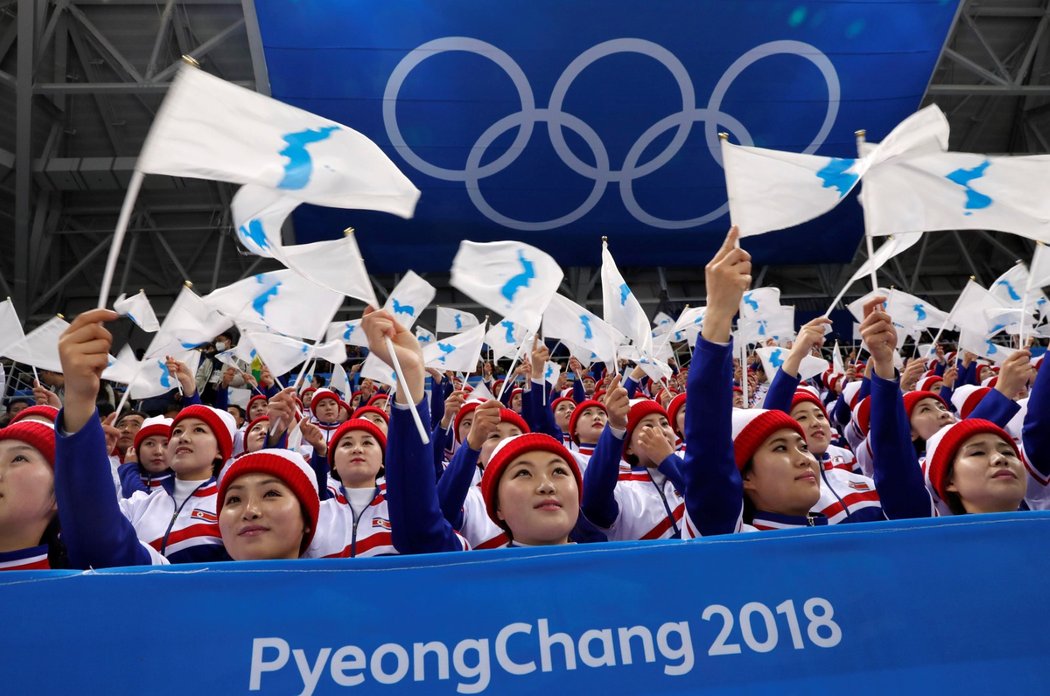 V Jižní Koreji přípravu nepodcenili a domácí hokejisty i hokejistky žene sladěný kotel ze Severní Koreje