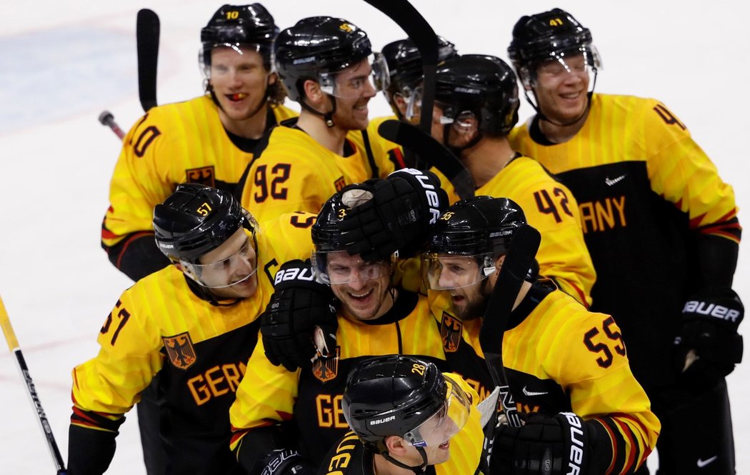 Obrovská radost i nadšení, němečtí hokejisté jdou v semifinále na Kanadu