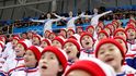 I KLDR má své cheerleaders, které fandily domácímu výběru při zápase proti českým hokejistům