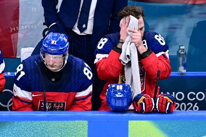 Česko - Kanada 0:5. Síla zahubila odvahu. Chyběly bubny, pak udeřily hvězdy Česko - Kanada 0:5. Síla zahubila odvahu. Chyběly bubny, pak udeřily hvězdy