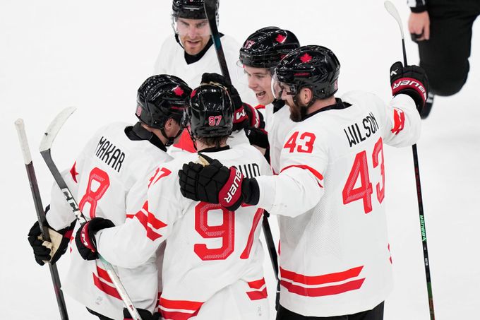 ONLINE: Česko - Kanada 0:1. Gól do šatny, Celebrini tečí překonal Dostála ONLINE: Česko - Kanada 0:1. Gól do šatny, Celebrini tečí překonal Dostála
