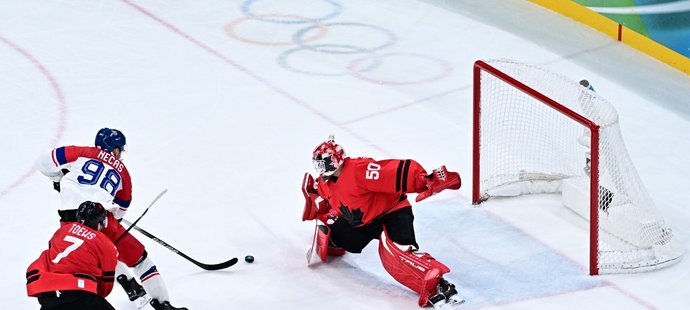 Martin Nečas v ohromné šanci netrefil