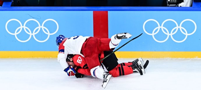Radko Gudas pravidelně nastupuje za reprezentaci.