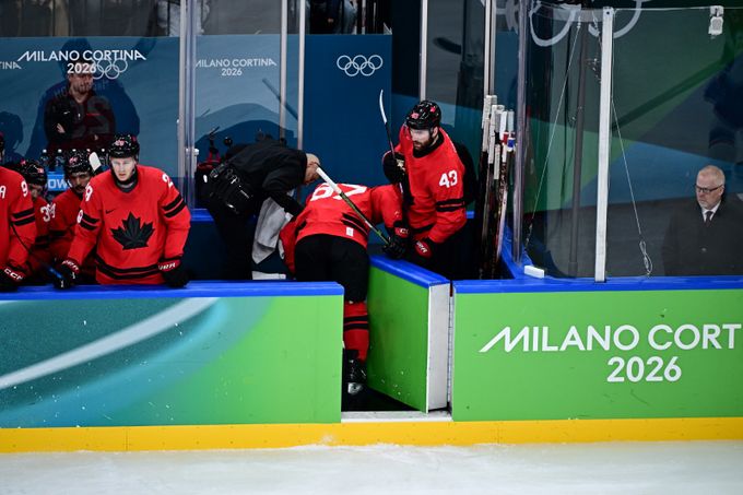 Cestu Kanady do vysněného finále sledovaly i děti ve škole. Jak je na tom kapitán Crosby? Cestu Kanady do vysněného finále sledovaly i děti ve škole. Jak je na tom kapitán Crosby?