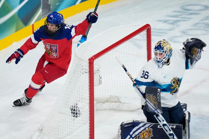 ONLINE: Česko - Finsko 2:0. Hokejistky chtějí první výhru, Mlýnková zvýšila skóre ONLINE: Česko - Finsko 2:0. Hokejistky chtějí první výhru, Mlýnková zvýšila skóre