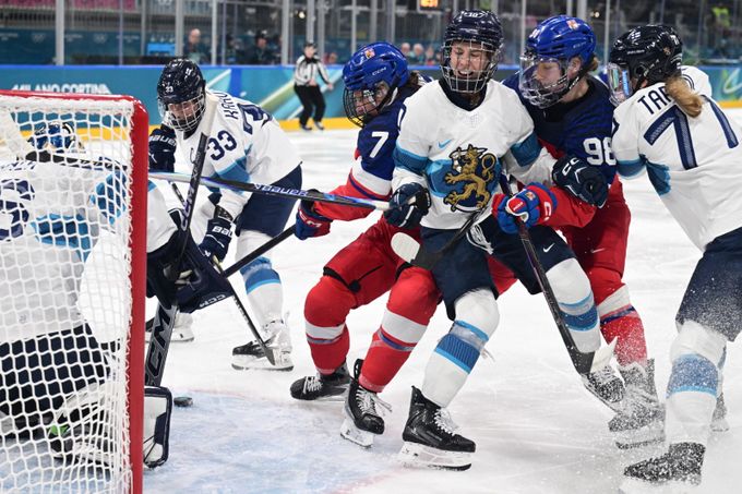 Česko - Finsko 2:0. Hokejistky slaví první výhru na ZOH, rozhodla Pištěková Česko - Finsko 2:0. Hokejistky slaví první výhru na ZOH, rozhodla Pištěková