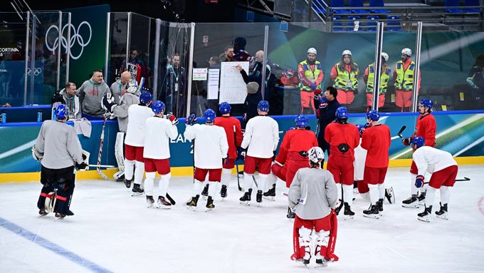 Jedna varianta padla, trenéři mají další. S kým by mohl nastoupit Pastrňák na ZOH? Jedna varianta padla, trenéři mají další. S kým by mohl nastoupit Pastrňák na ZOH?