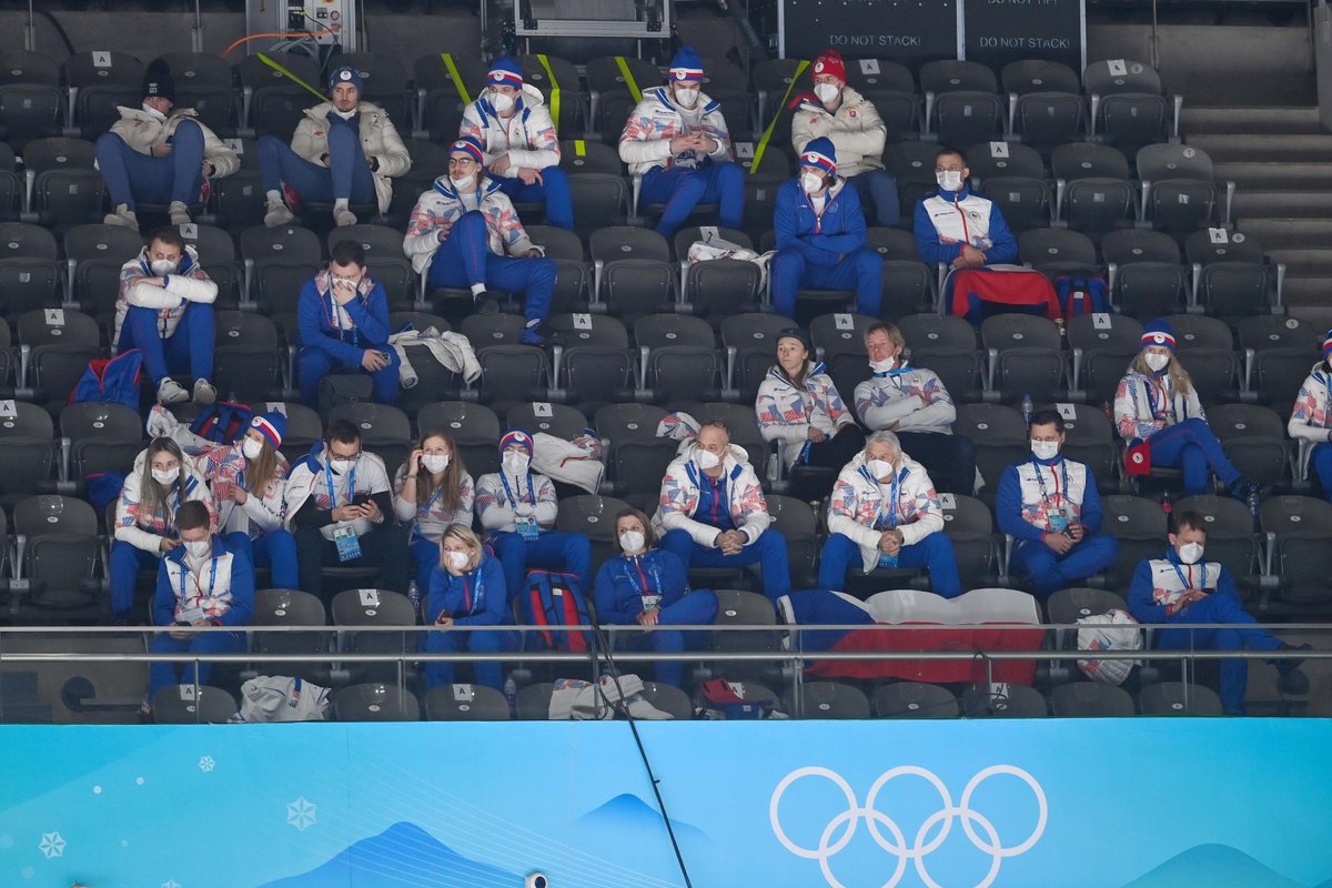 Členové české výpravy fandili na zápase Česko - Švýcarsko