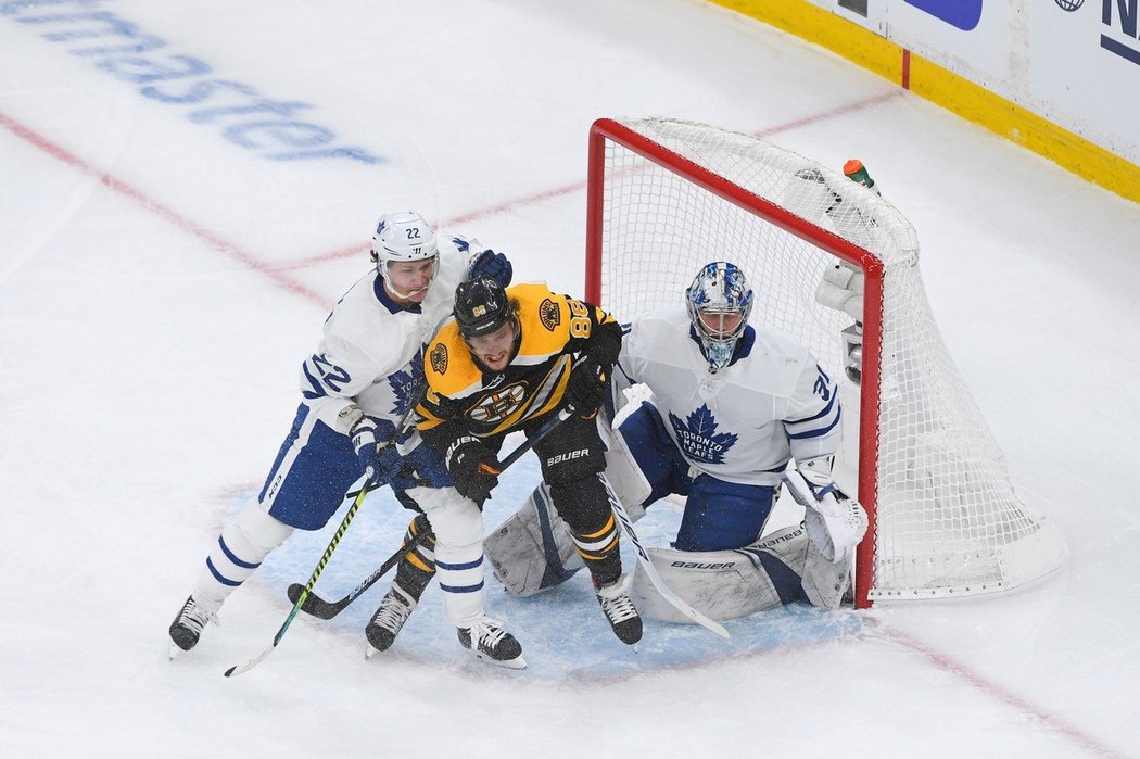 David Pastrňák pomohl jednou přihrávkou k výhře Bostonu 4:1 nad Torontem.