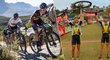 Český vítěz Hynek o Cape Epic: Pozor na psy, písek i bakterie. Kolik vše stojí?