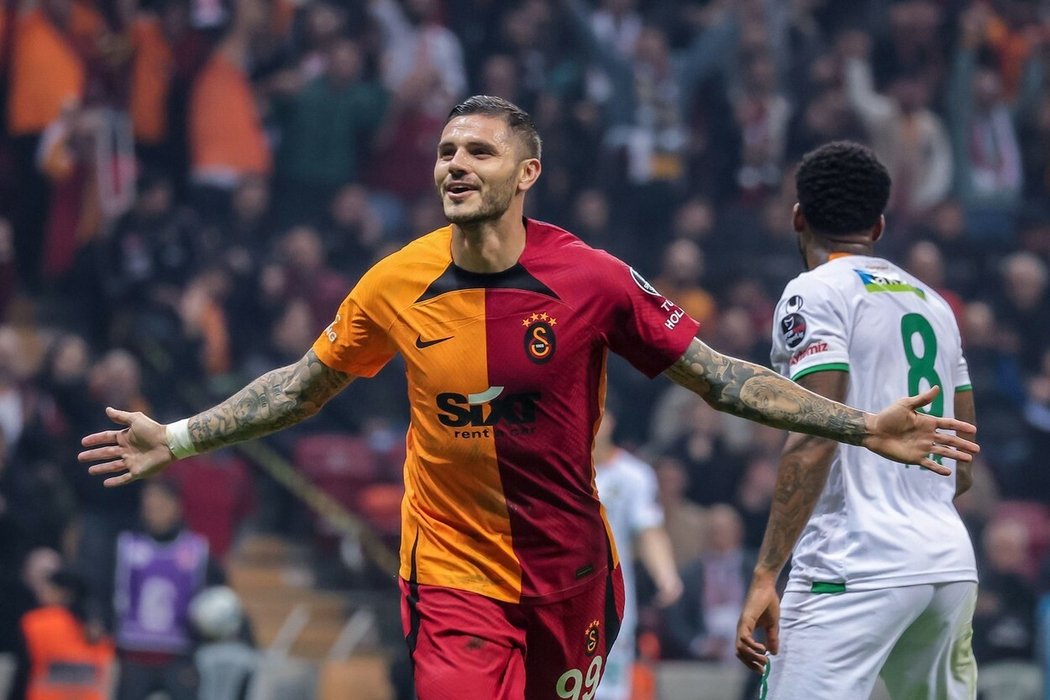 Útočník ve službách Galatasaraye Istanbul Mauro Icardi