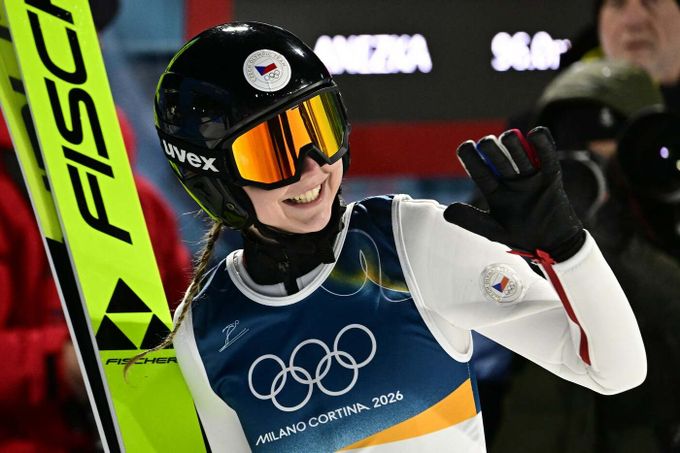 ONLINE 1. dne ZOH: Hezký posun skokanky Indráčkové. Curleři prohráli se Švýcarskem ONLINE 1. dne ZOH: Hezký posun skokanky Indráčkové. Curleři prohráli se Švýcarskem