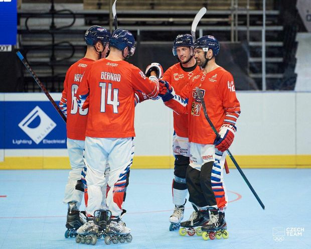 Čeští inline hokejisté mají stříbro Čeští inline hokejisté mají stříbro