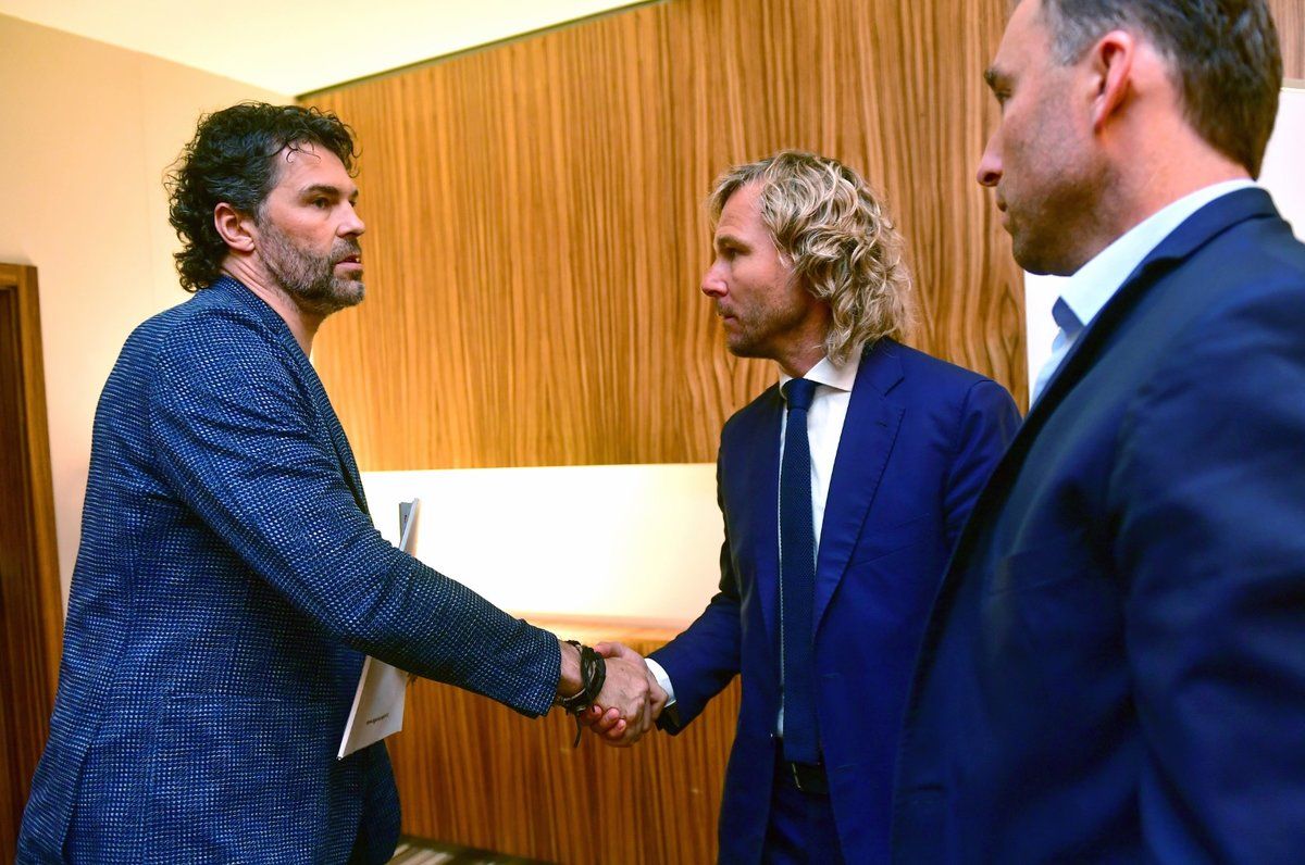 Dvě ikony českého sportu - Jaromír Jágr a Pavel Nedvěd se potkaly na zasedání Národní rady pro sport